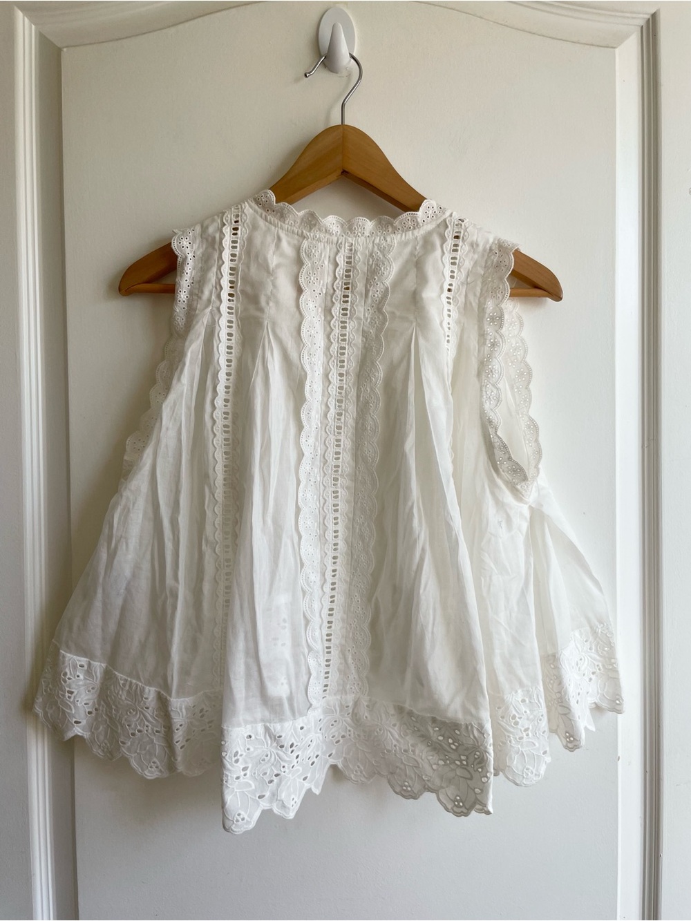 Women Babydoll Eyelet Lace Top XS White Prairie Flowy ASTR The Label 100% Cotton - Picture 2 of 6